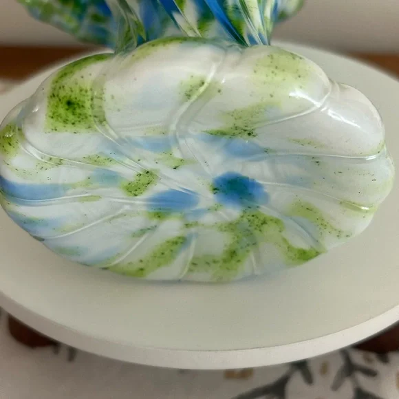 Elegant Fenton Green, Blue and White Glass Bridal Basket - Picture 5 of 6